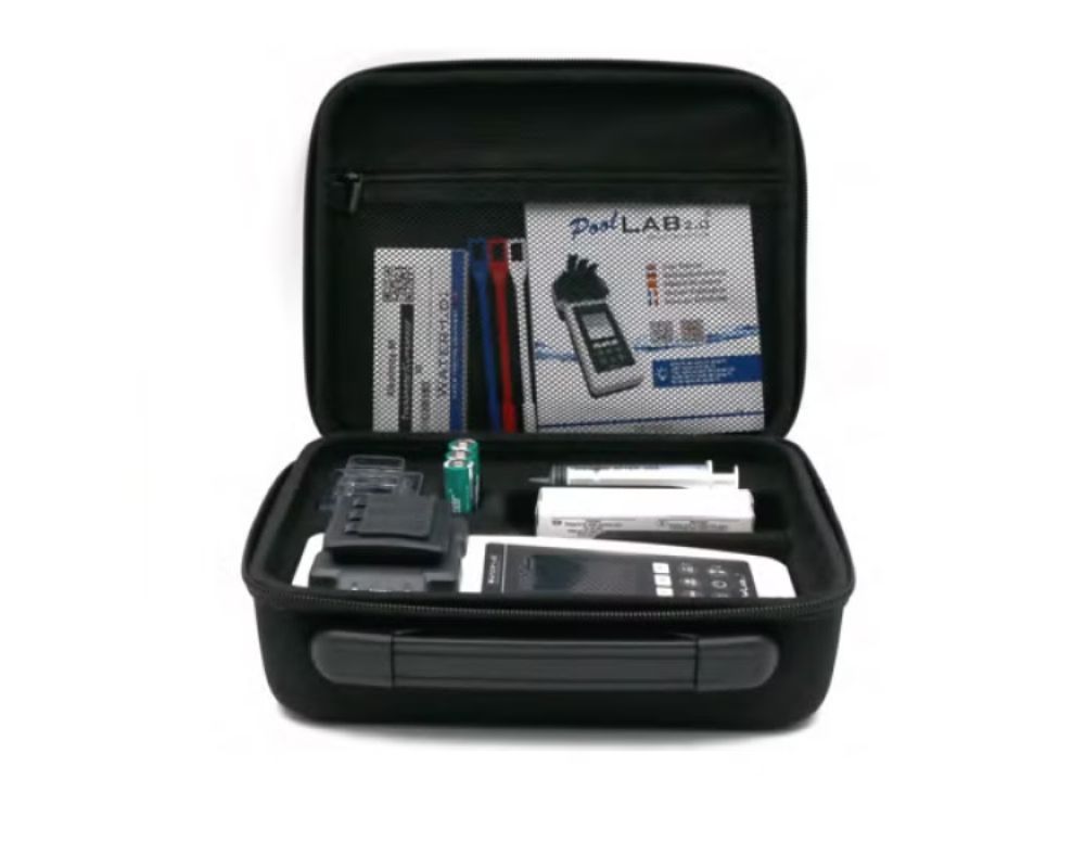 Aufbewahrungs-Koffer für das PoolLab 2.0 Photometer WATER-I.D. | handlicher Koffer für sichere Aufbewahrung | mit Reißverschluss | schlichtes schwarz